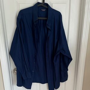 Roundtree & Yorke Men's Navy Dress Shirt